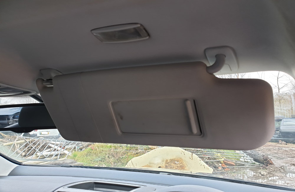 VW Golf Match TDI Sun visor driver side